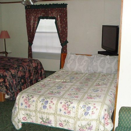 Comfort Green Motel Thayer ภายนอก รูปภาพ