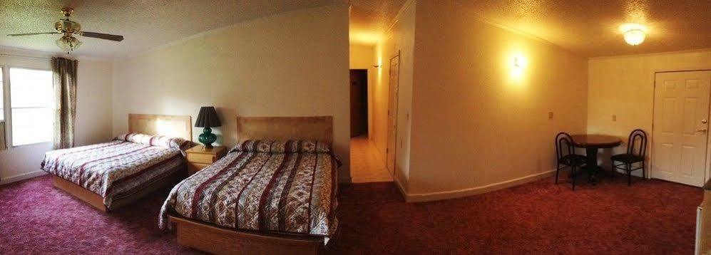 Comfort Green Motel Thayer ภายนอก รูปภาพ